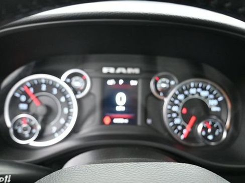 Used 2022 RAM 1500 Big Horn AWD/4WD image 17