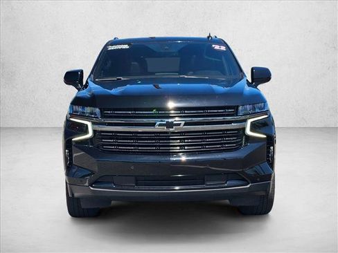 Used 2022 Chevrolet Tahoe RST w/ Luxury Package AWD/4WD image 2