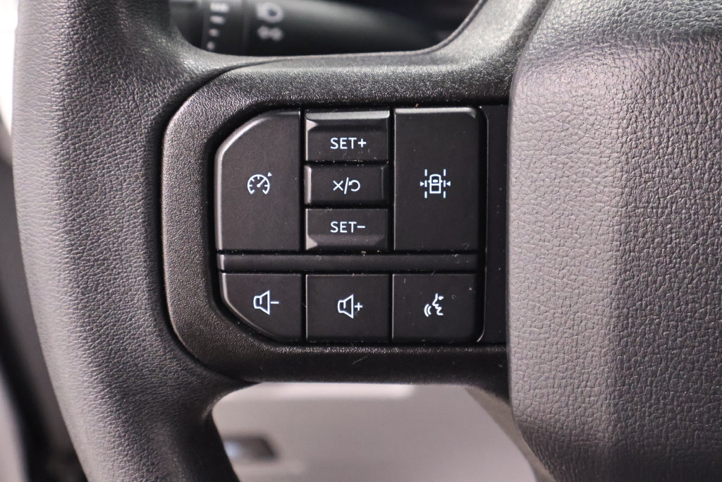 Certified 2024 Ford F550 4x4 Regular Cab Super Duty image 18