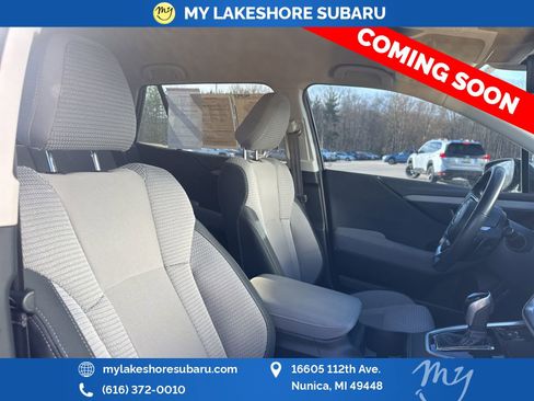 Used 2025 Subaru Outback Premium w/ Popular Package #1A image 17