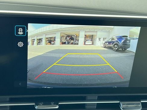 New 2025 Hyundai Kona SEL image 18