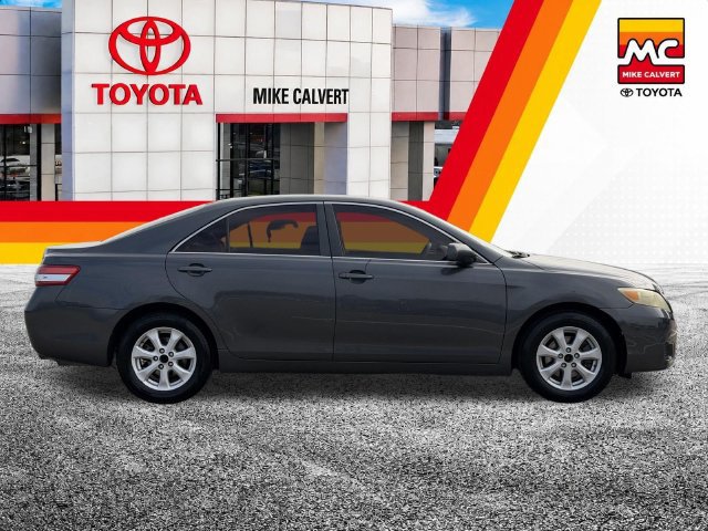 Used 2011 Toyota Camry LE w/ LE Extra-Value Pkg FWD image 7