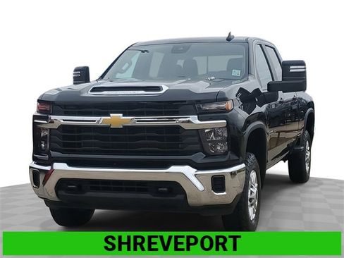Used 2024 Chevrolet Silverado 2500 LT image 1