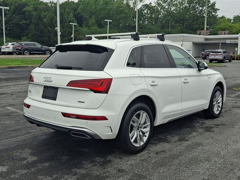 Used 2023 Audi Q5 2.0T Premium w/ Convenience Package AWD/4WD image 6