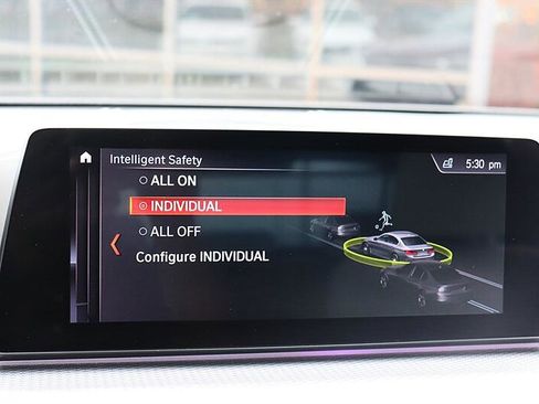 Used 2019 BMW M550i xDrive w/ Premium Package 2 AWD/4WD image 28