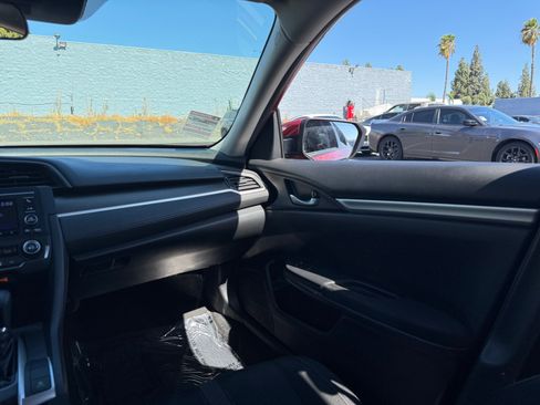 Used 2019 Honda Civic LX image 21