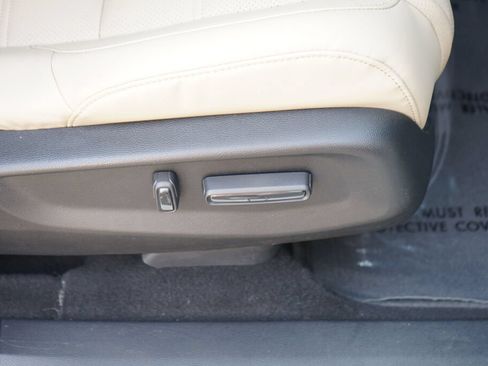 Used 2018 Honda CR-V EX-L image 29