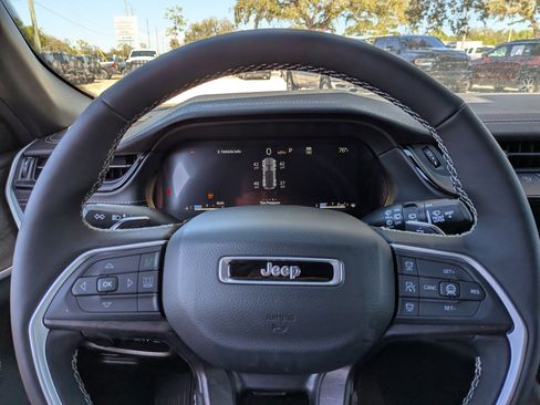 New 2026 Jeep Grand Cherokee Altitude RWD image 28