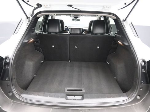 Used 2025 Nissan Kicks SR FWD image 41