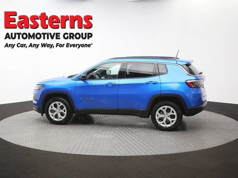 Used 2024 Jeep Compass Latitude AWD/4WD image 59