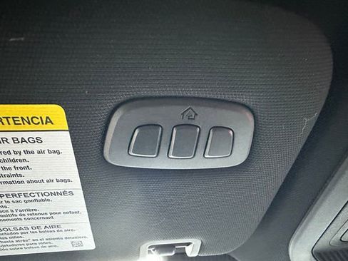 Used 2025 Ford Explorer ST image 22