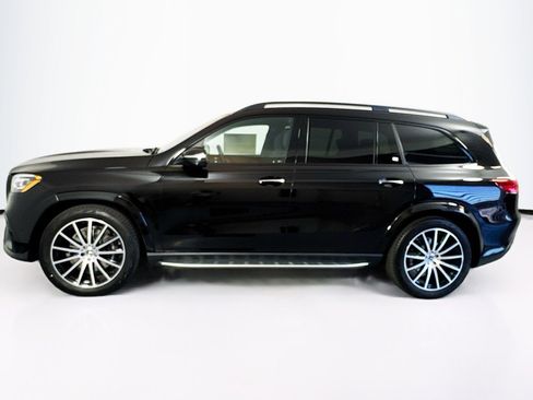 New 2025 Mercedes-Benz GLS 580 4MATIC image 8