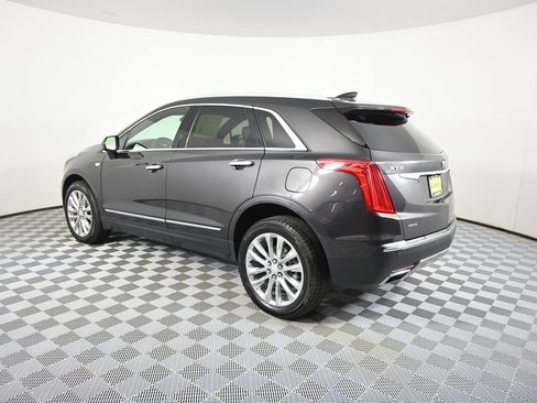 Used 2018 Cadillac XT5 Platinum w/ Driver Assist Package image 4