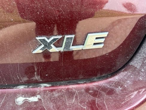 Used 2019 Toyota Highlander XLE image 5