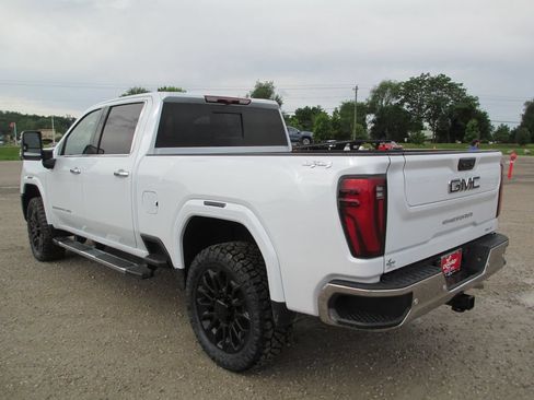 New 2026 GMC Sierra 2500 SLT w/ SLT Premium Package AWD/4WD image 11