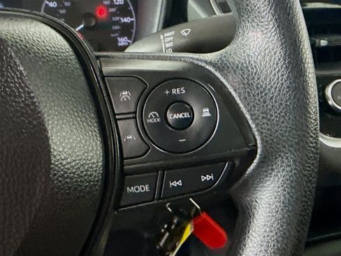 Used 2024 Toyota Corolla LE FWD image 15