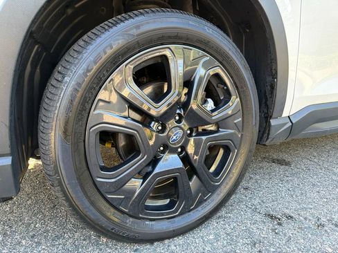 Used 2023 Subaru Ascent Onyx Edition AWD/4WD image 12
