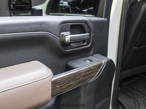 Used 2022 Chevrolet Silverado 3500 High Country w/ Technology Package AWD/4WD image 35
