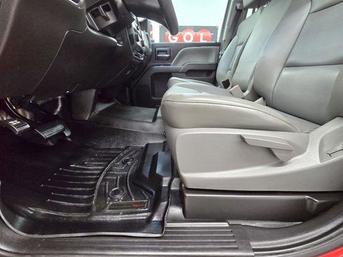 Used 2019 Chevrolet Silverado 2500 W/T w/ WT Convenience Package RWD image 12
