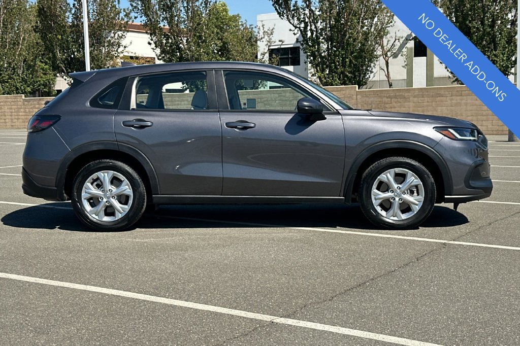 Certified 2024 Honda HR-V LX image 3