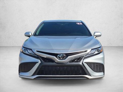 Used 2023 Toyota Camry XSE FWD image 2