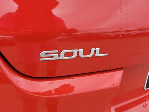 New 2025 Kia Soul GT-Line image 32