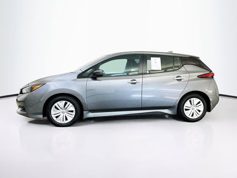 Used 2024 Nissan Leaf S image 4
