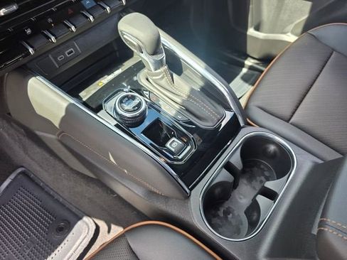 New 2026 GMC Canyon AT4 AWD/4WD image 24