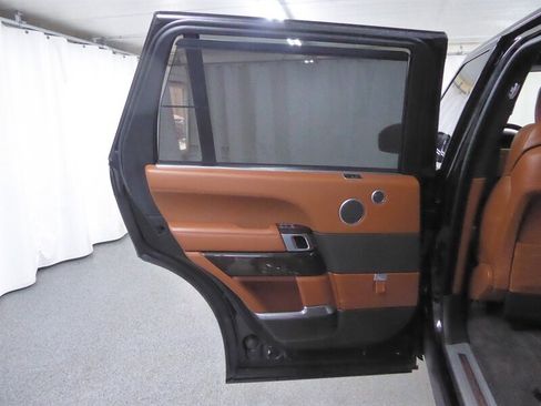 Used 2016 Land Rover Range Rover LWB SV Autobiography image 31