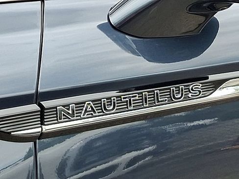Certified 2023 Lincoln Nautilus Black Label AWD/4WD image 30
