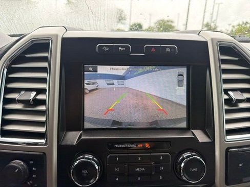 Used 2015 Ford F150 Lariat AWD/4WD image 30