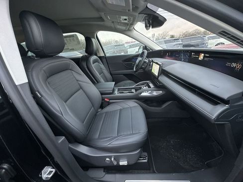 New 2026 Lincoln Nautilus Reserve w/ Jet Appearance Package AWD/4WD image 25