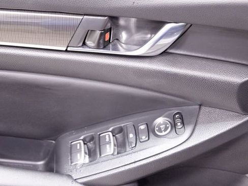 Certified 2022 Honda Accord Sport Special Edition image 26