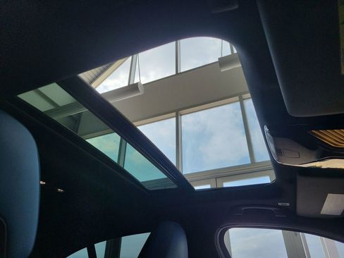 Used 2025 BMW M3 Competition image 19