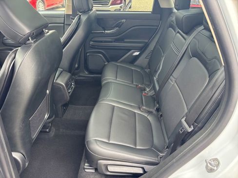 Used 2025 Lincoln Corsair Reserve w/ Equipment Group 202A AWD/4WD image 22