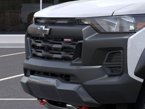 New 2026 Chevrolet Colorado Trail Boss AWD/4WD image 13