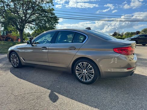 Used 2019 BMW 530i xDrive w/ Convenience Package image 6