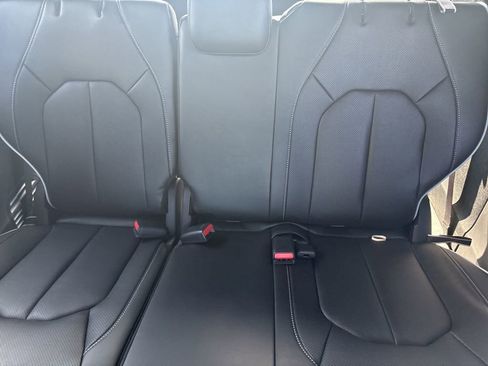 New 2026 Chrysler Pacifica Limited w/ S Appearance Package AWD/4WD image 34