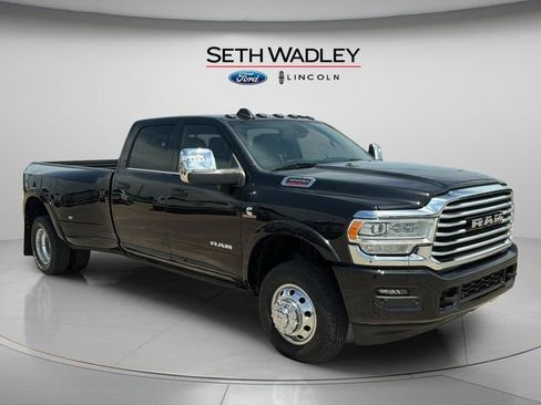 Used 2024 RAM 3500 Limited w/ Towing Technology Group AWD/4WD image 1
