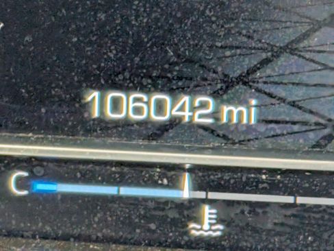 Used 2022 GMC Sierra 1500 Elevation image 24