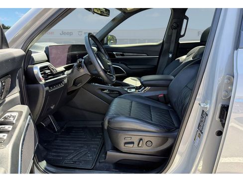 Used 2024 Kia Telluride SX Prestige X-Pro image 13