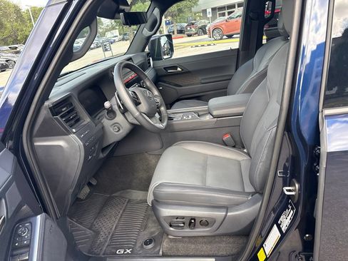 Certified 2025 Lexus GX 550 w/ Accessory Package (2T) AWD/4WD image 16