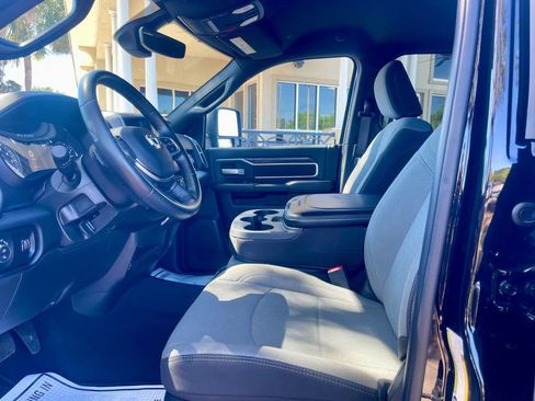 Used 2024 RAM 2500 Big Horn w/ Bed Utility Group image 11