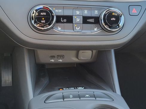 New 2026 Buick Envista Preferred w/ Convenience I Package image 10