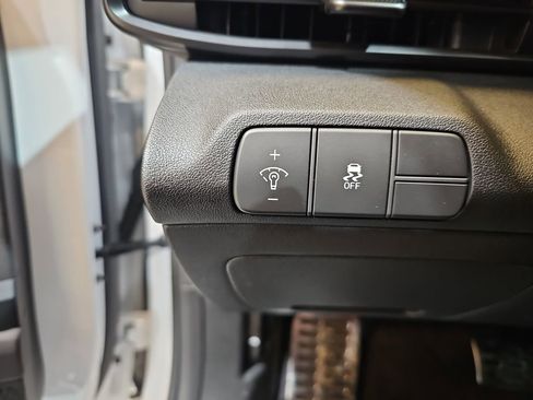 New 2026 Hyundai Elantra SEL Sport Premium FWD image 24