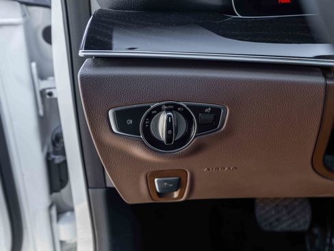 Used 2021 Mercedes-Benz E 350 E 350 RWD Sedan w/ Premium Package image 61