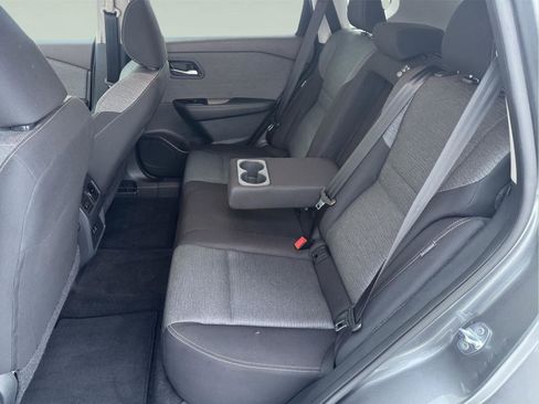 Used 2023 Nissan Rogue SV image 13