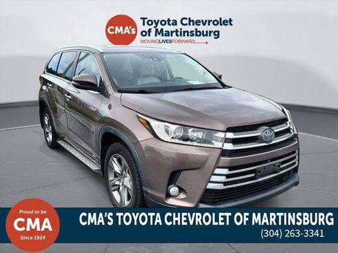 Certified 2017 Toyota Highlander Limited Platinum w/ Protection Package #3 AWD/4WD image 1