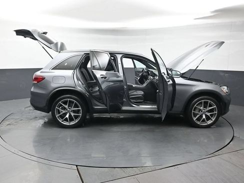 Used 2021 Mercedes-Benz GLC 300 4MATIC image 51