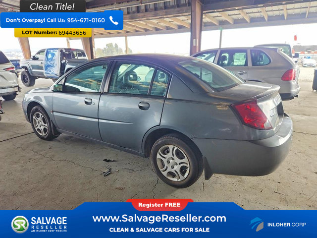 Used 2004 Saturn ION Level 2 w/ Travel Pkg FWD image 3